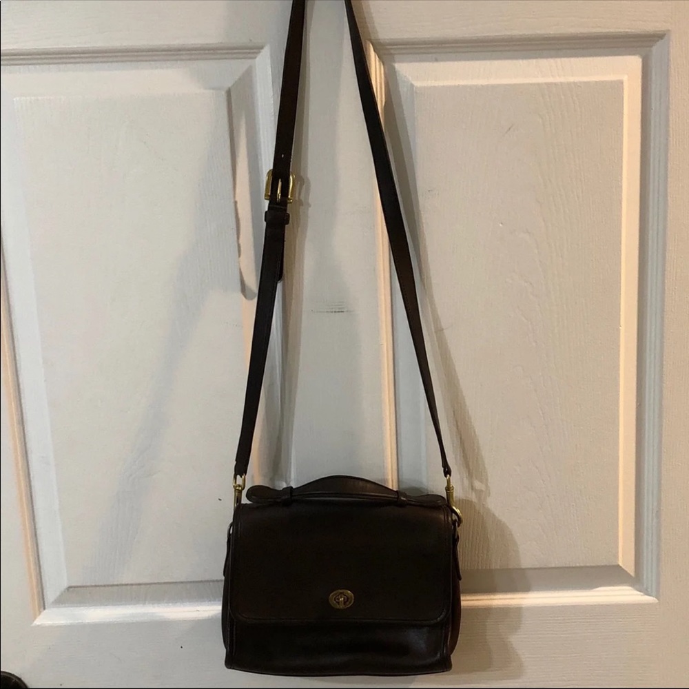 Vtg. Coach Court Crossbody Bag J9C-9870 - Picture 9 of 11